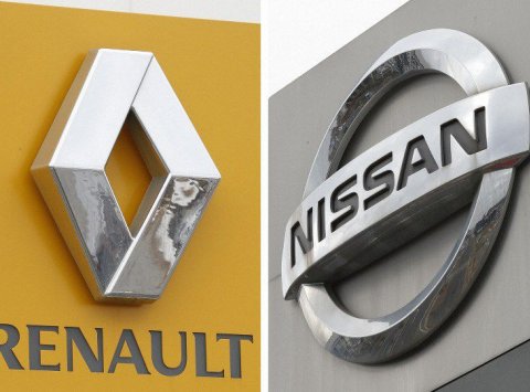 Nissan odkladá rokovania o prehĺbení aliancie s Renaultom