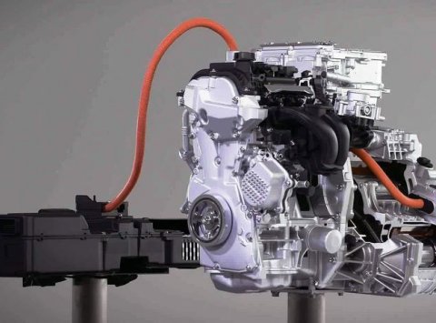 Nissan vyvíja revolučný motor. S účinnosťou 50 %!
