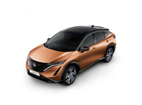 Nissan predstavil 10 nových farieb pre elektromobil Ariya
