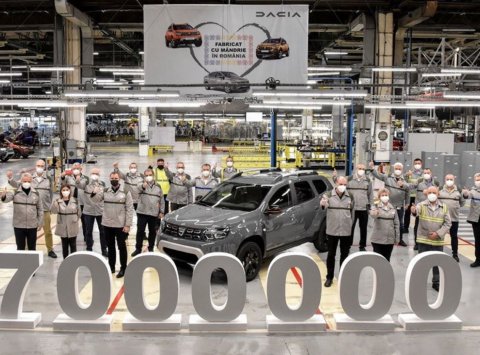 Dacia vyrobila sedem miliónov áut. Jubilejným kusom sa stal obľúbený Duster