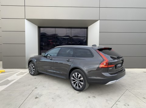 Volvo V90 CROSS COUNTRY B5(D)AWD AT8 ULTIMATE