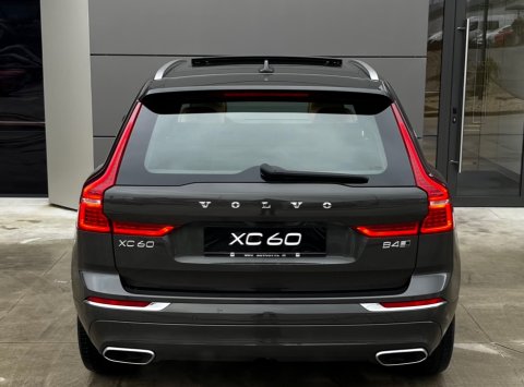 Volvo XC60 B4 AWD AT8 INSCRIPTION