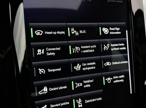 Volvo XC60 B4 AWD AT8 INSCRIPTION