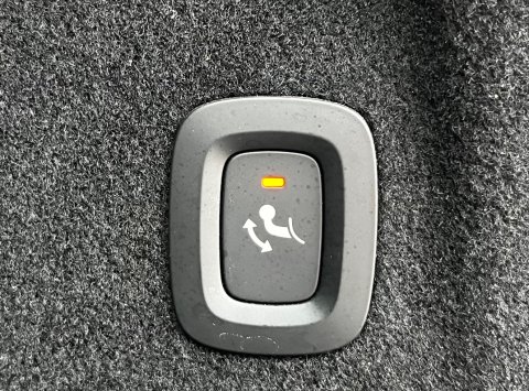 Volvo XC60 B4 AWD AT8 INSCRIPTION