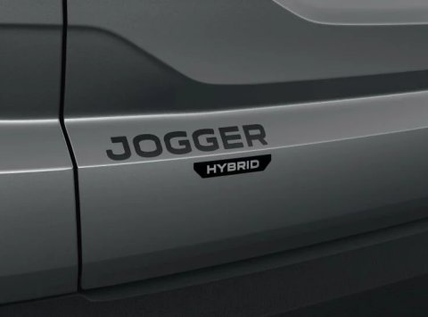 Prvý hybridný model značky Dacia je na svete: Jogger Hybrid 140