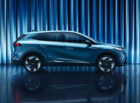 Renault Symbioz je novým rodinným SUV s hybridným pohonom