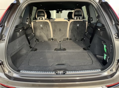 Volvo XC90 T8 eAWD PLUS DARK