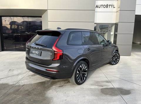 Volvo XC90 T8 eAWD PLUS DARK
