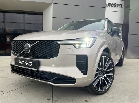 Volvo XC90 T8 eAWD ULTRA DARK