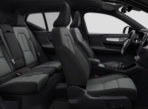 Volvo XC40 B3 PLUS DARK