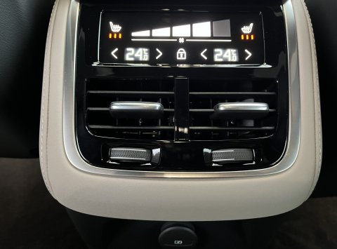 Volvo XC90 T8 eAWD PLUS BRIGHT