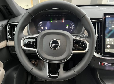 Volvo XC90 T8 eAWD PLUS BRIGHT