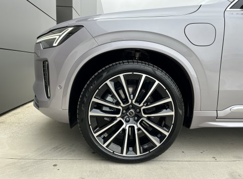Volvo XC90 T8 eAWD ULTRA BRIGHT