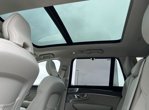 Volvo XC90 T8 eAWD ULTRA BRIGHT
