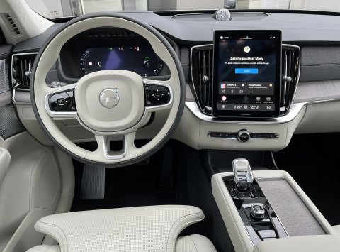 Volvo XC90 T8 eAWD ULTRA BRIGHT