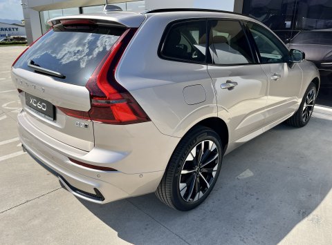 Volvo XC60 B5 AWD AT8 PLUS DARK