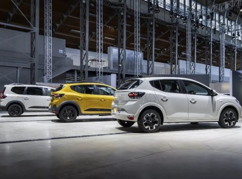 Dacia Sandero 2026 a Jogger facelift: nový dizajn, hybrid aj LPG motor