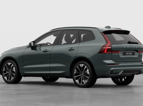 Volvo XC60 B5(P) AWD AT8 PLUS DARK