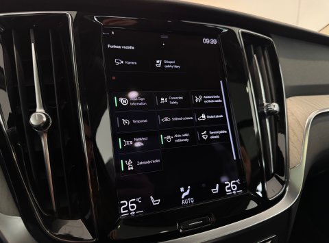 Volvo V60 B4 (D) FWD AT8 INSCRIPTION