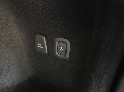 Volvo V60 B4 (D) FWD AT8 INSCRIPTION