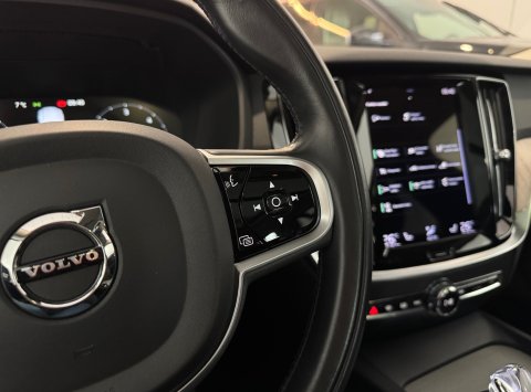 Volvo V60 B4 (D) FWD AT8 INSCRIPTION