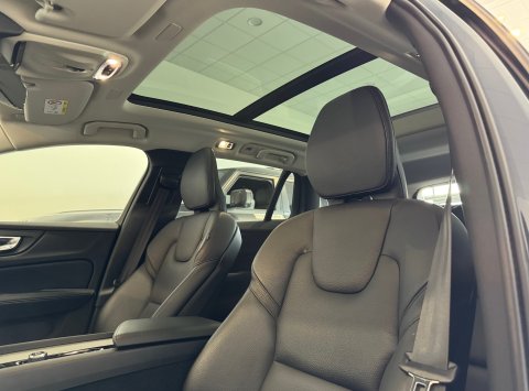 Volvo V60 B4 (D) FWD AT8 INSCRIPTION