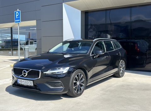 Volvo V60 D3 FWD MT6 MOMENTUM PRO