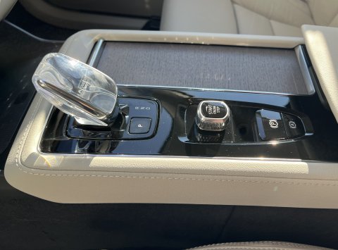 Volvo XC90 T8 eAWD AT8 PLUS BRIGHT