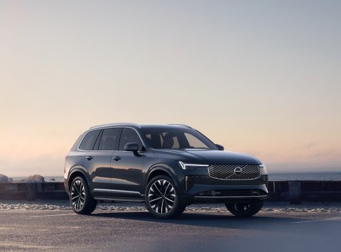 Volvo XC90 T8 eAWD ULTRA BRIGHT