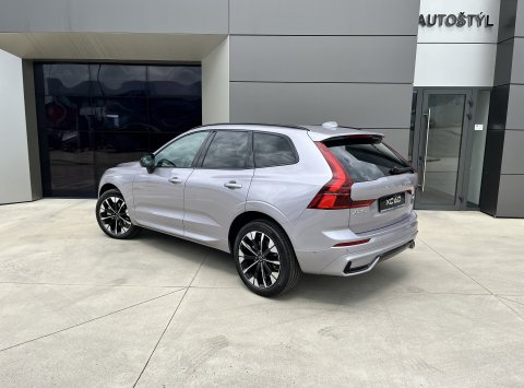 Volvo XC60 B5 AWD ULTRA DARK