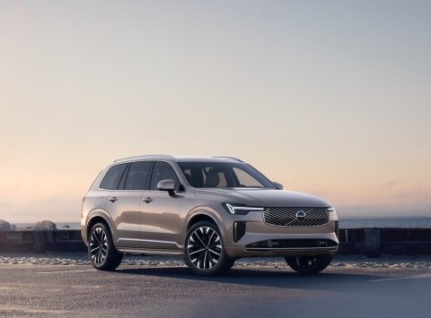 Volvo XC90 T8 eAWD AT8 PLUS BRIGHT