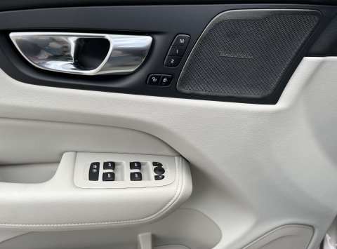 Volvo XC60 T6 AWD PLUS BRIGHT