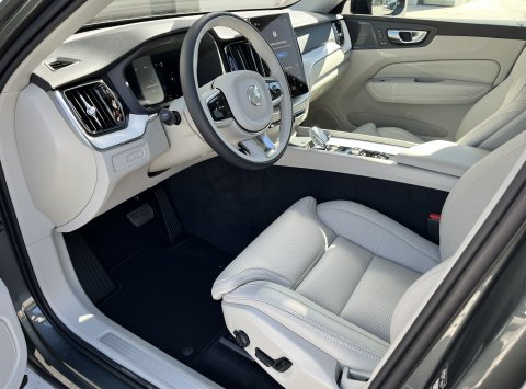 Volvo XC60 T6 AWD PLUS DARK