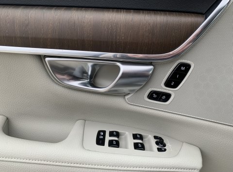 Volvo V90 B5(P) AWD AT8 CROSS COUNTRY PRO