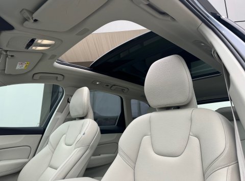 Volvo XC60 T6 eAWD Recharge Core