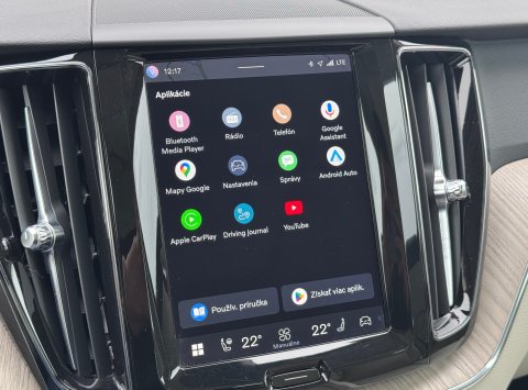 Volvo XC60 T6 eAWD Recharge Core