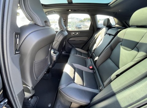 Volvo XC60 B5 BLACK EDITION PLUS