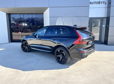Volvo XC60 B5 BLACK EDITION PLUS