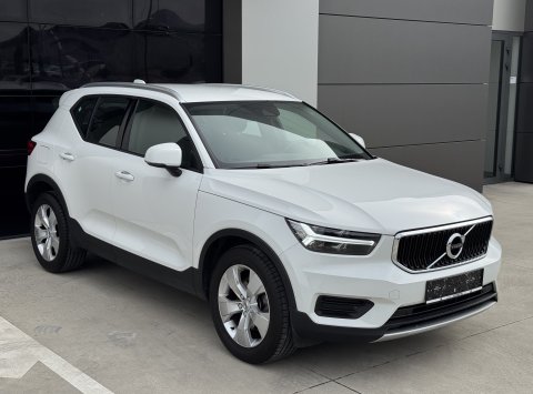 Volvo XC40 B4 (B) AWD AT8 MOMENTUM