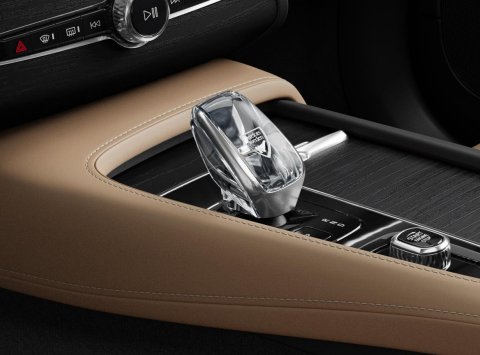 Volvo XC90 T8 Recharge Plus Bright
