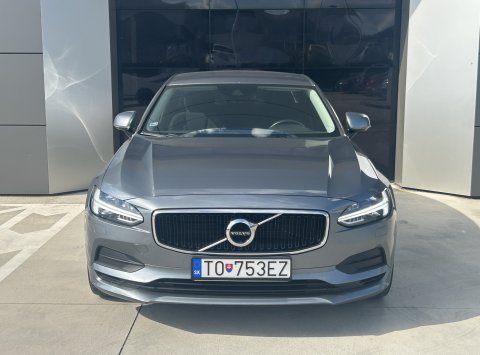 Volvo S90 D5 AWD AT8 MOMENTUM