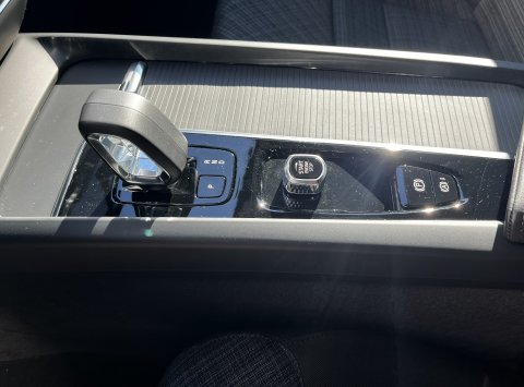Volvo V60 B4 FWD Core