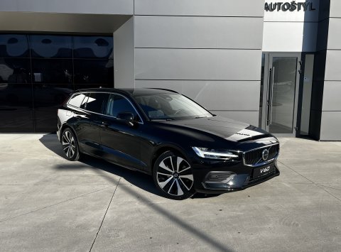 Volvo V60 B4 FWD Core